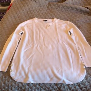 White long sleeve sweater